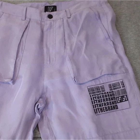 LF the Brand Lavender Purple High Waisted Cargo Pants 00 or 2 NWOT - Picture 3 of 7